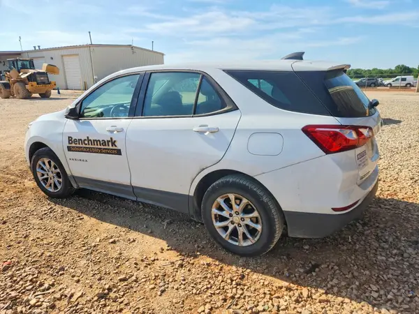 2GNAXSEV5K6113847 2019 CHEVROLET EQUINOX - Image 2