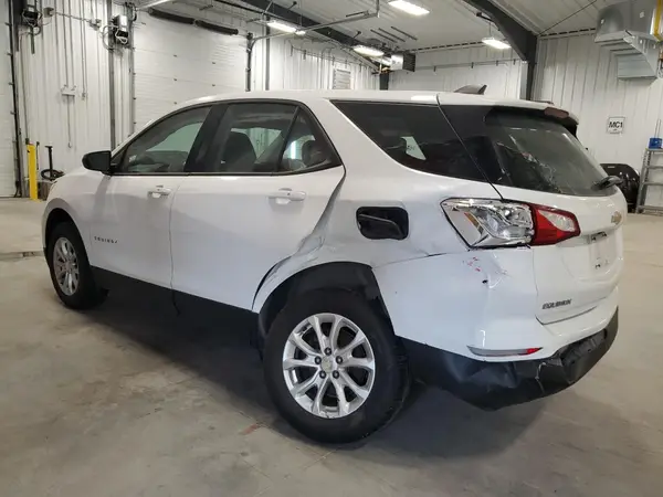 2GNAXSEV5K6120037 2019 CHEVROLET EQUINOX - Image 2