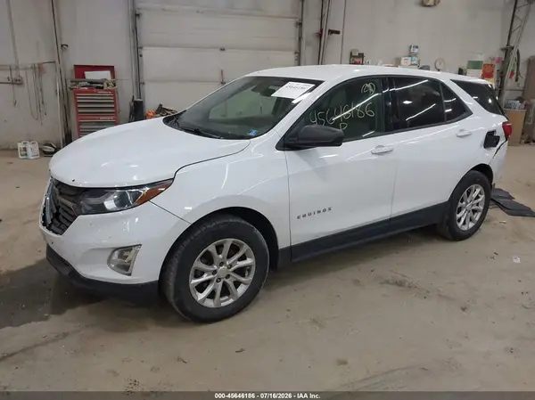 2GNAXSEV5K6120619 2019 CHEVROLET EQUINOX - Image 2