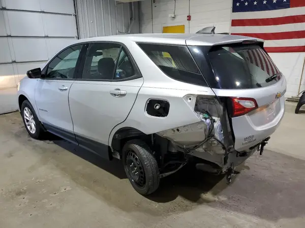 2GNAXSEV5K6128641 2019 CHEVROLET EQUINOX - Image 2