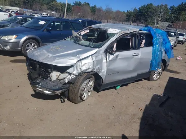2GNAXSEV5K6146895 2019 CHEVROLET EQUINOX - Image 2