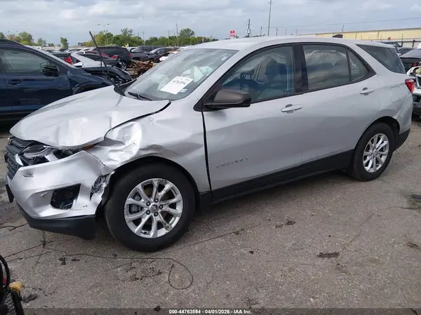 2GNAXSEV5K6260542 2019 CHEVROLET EQUINOX - Image 2