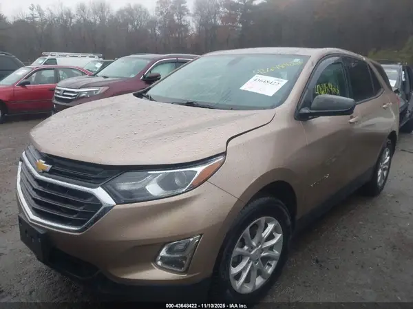 2GNAXSEV5K6286106 2019 CHEVROLET EQUINOX - Image 2
