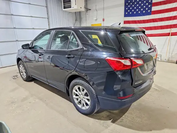 2GNAXSEV5L6162970 2020 CHEVROLET EQUINOX - Image 2