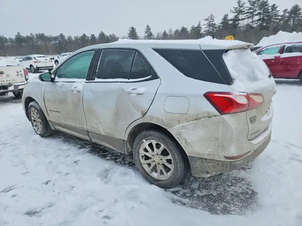 2GNAXSEV5L6165206 2020 CHEVROLET EQUINOX - Image 2