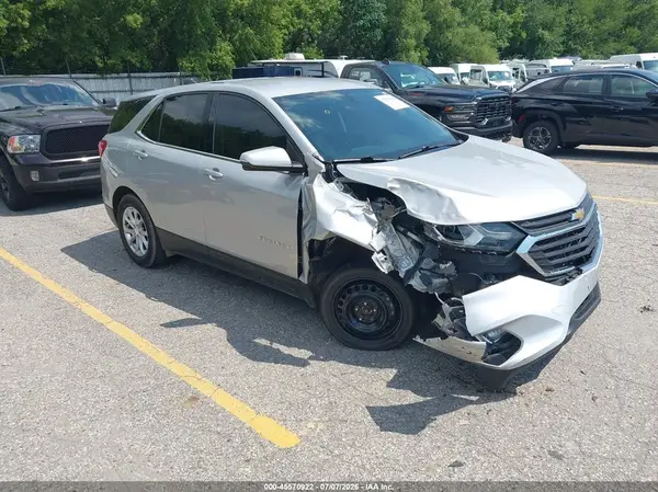 2GNAXSEV6J6111667 2018 CHEVROLET EQUINOX - Image 1