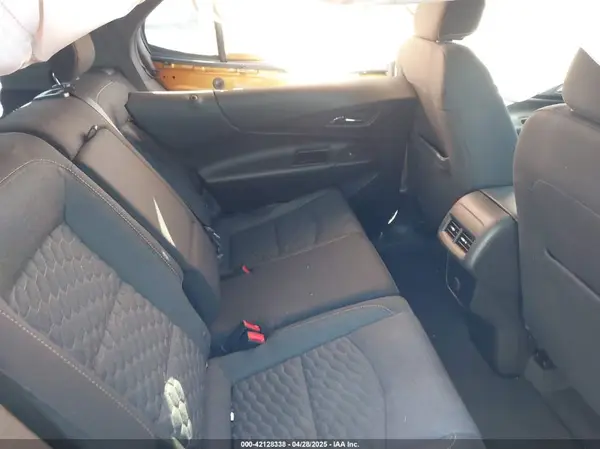 2GNAXSEV6J6124161 2018 CHEVROLET EQUINOX - Image 8