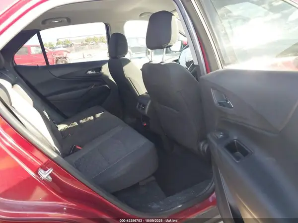 2GNAXSEV6J6138819 2018 CHEVROLET EQUINOX - Image 8