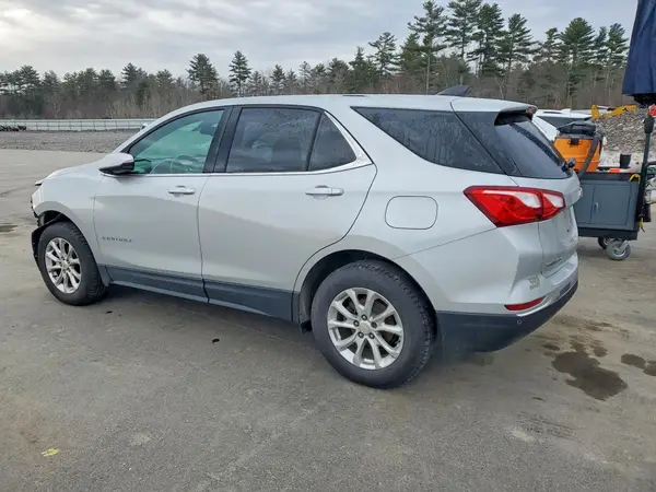 2GNAXSEV6J6153935 2018 CHEVROLET EQUINOX - Image 2