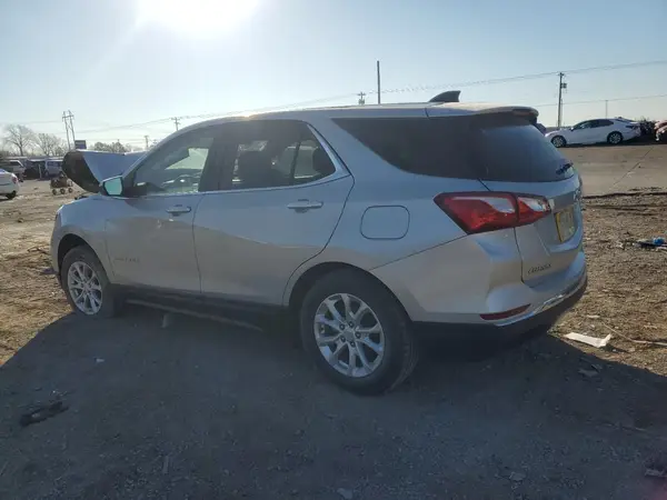 2GNAXSEV6J6208402 2018 CHEVROLET EQUINOX - Image 2