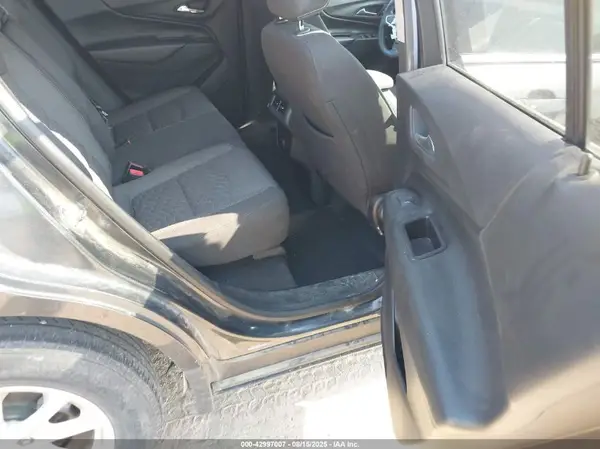 2GNAXSEV6J6249984 2018 CHEVROLET EQUINOX - Image 8