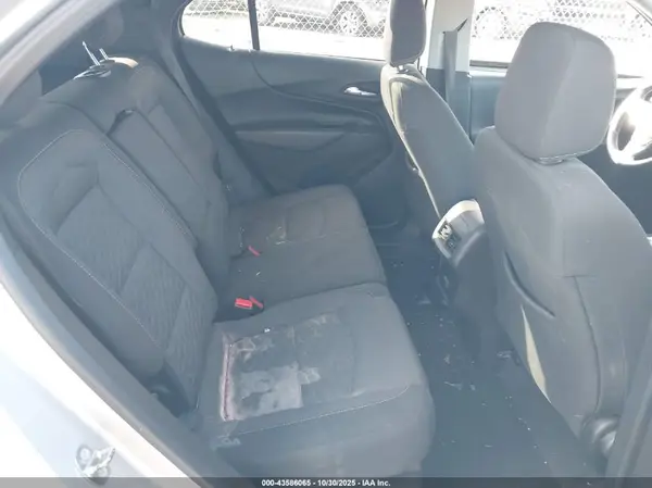2GNAXSEV6J6258278 2018 CHEVROLET EQUINOX - Image 8