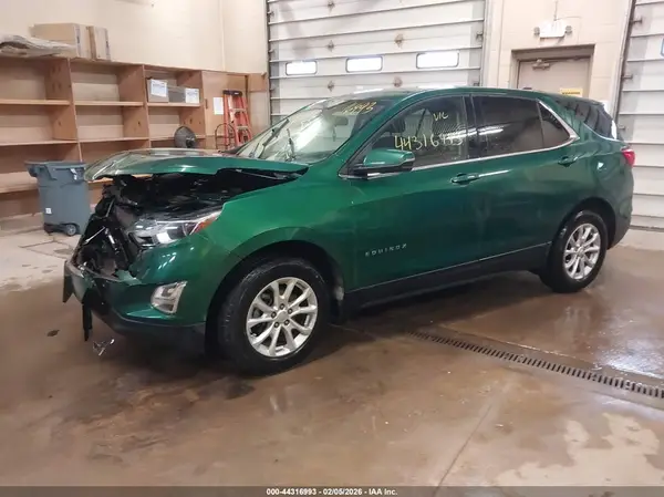 2GNAXSEV6J6267689 2018 CHEVROLET EQUINOX - Image 2