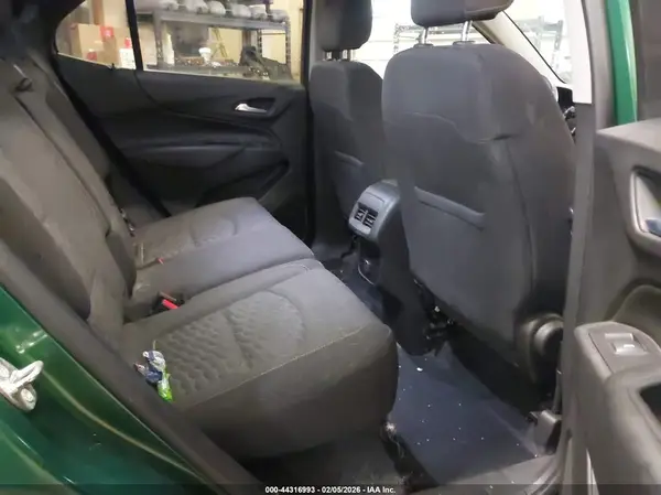 2GNAXSEV6J6267689 2018 CHEVROLET EQUINOX - Image 8