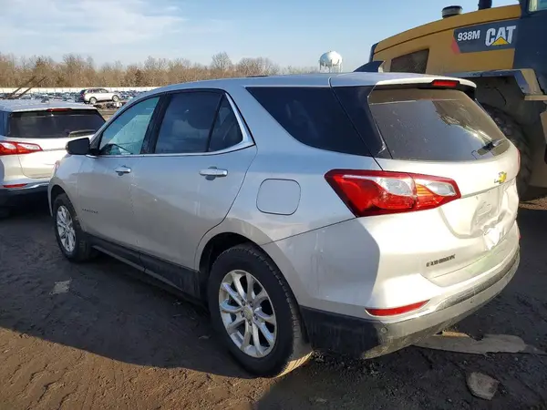 2GNAXSEV6J6277560 2018 CHEVROLET EQUINOX - Image 2