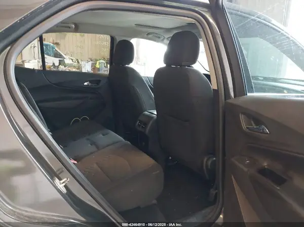 2GNAXSEV6J6305132 2018 CHEVROLET EQUINOX - Image 8