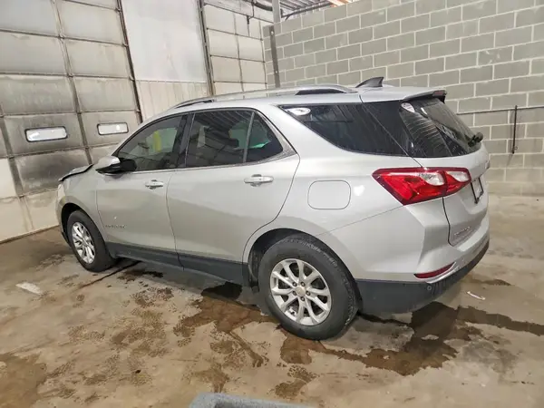 2GNAXSEV6J6307141 2018 CHEVROLET EQUINOX - Image 2