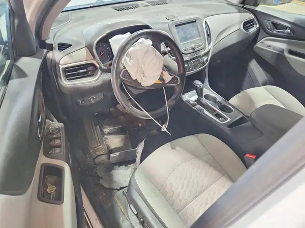 2GNAXSEV6J6316793 2018 CHEVROLET EQUINOX - Image 8