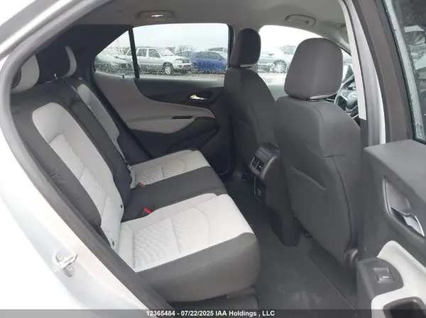 2GNAXSEV6J6323422 2018 CHEVROLET EQUINOX - Image 8