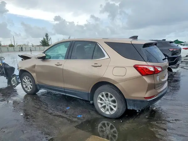 2GNAXSEV6J6326868 2018 CHEVROLET EQUINOX - Image 2