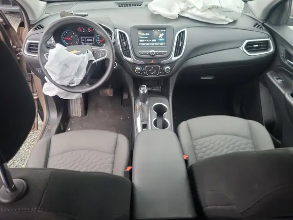 2GNAXSEV6J6340107 2018 CHEVROLET EQUINOX - Image 8