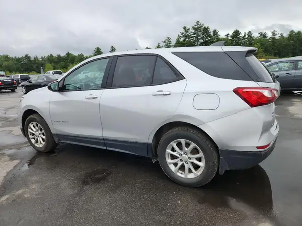 2GNAXSEV6K6147666 2019 CHEVROLET EQUINOX - Image 2