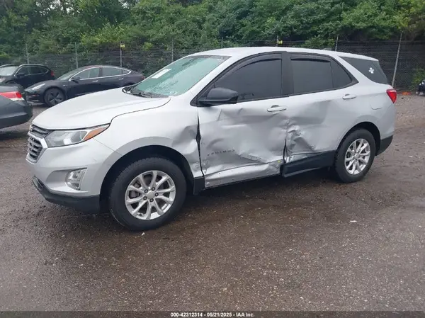 2GNAXSEV6L6178918 2020 CHEVROLET EQUINOX - Image 2