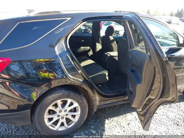 2GNAXSEV7J6121303 2018 CHEVROLET EQUINOX - Image 8