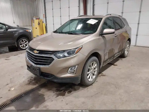 2GNAXSEV7J6169464 2018 CHEVROLET EQUINOX - Image 2