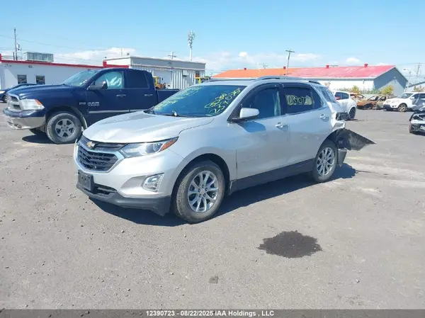 2GNAXSEV7J6170078 2018 CHEVROLET EQUINOX - Image 2