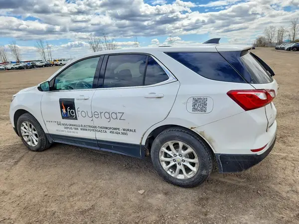 2GNAXSEV7J6184837 2018 CHEVROLET EQUINOX - Image 2