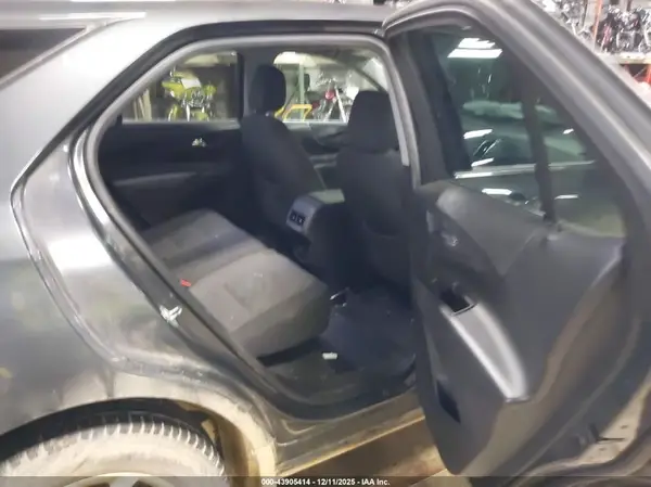 2GNAXSEV7J6191917 2018 CHEVROLET EQUINOX - Image 8