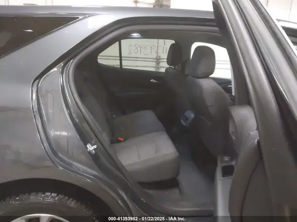 2GNAXSEV7J6201796 2018 CHEVROLET EQUINOX - Image 8