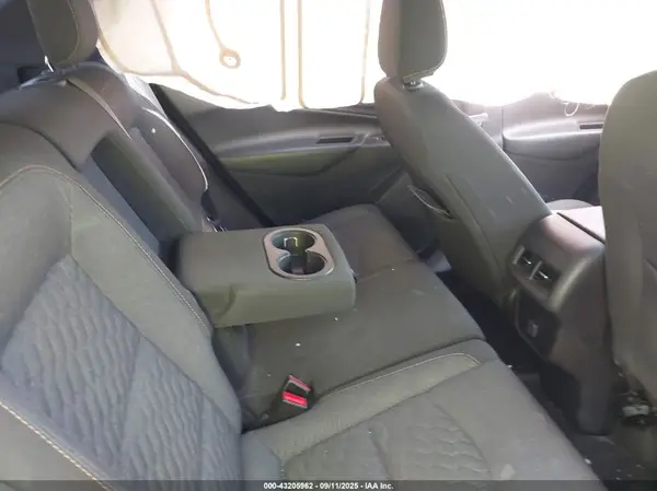2GNAXSEV7J6208117 2018 CHEVROLET EQUINOX - Image 8
