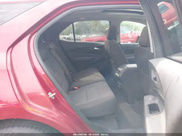 2GNAXSEV7J6211177 2018 CHEVROLET EQUINOX - Image 8