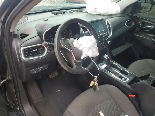 2GNAXSEV7J6214368 2018 CHEVROLET EQUINOX - Image 8