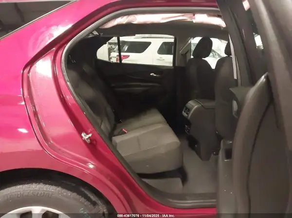 2GNAXSEV7J6222924 2018 CHEVROLET EQUINOX - Image 8