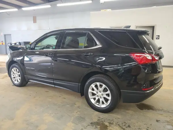 2GNAXSEV7J6248181 2018 CHEVROLET EQUINOX - Image 2