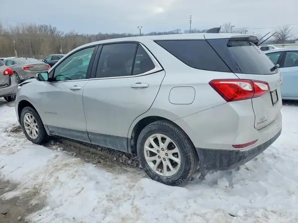 2GNAXSEV7J6251551 2018 CHEVROLET EQUINOX - Image 2