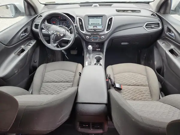 2GNAXSEV7J6256944 2018 CHEVROLET EQUINOX - Image 8