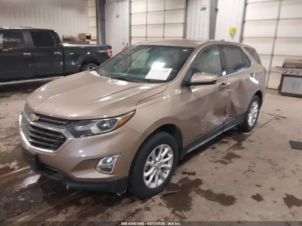 2GNAXSEV7J6257186 2018 CHEVROLET EQUINOX - Image 2
