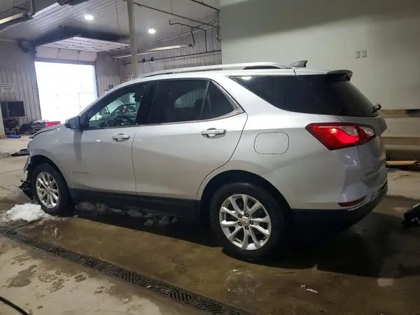 2GNAXSEV7J6259584 2018 CHEVROLET EQUINOX - Image 2