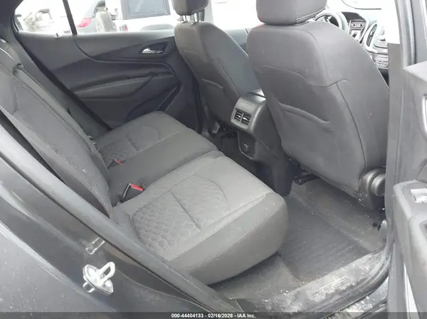 2GNAXSEV7J6260590 2018 CHEVROLET EQUINOX - Image 8