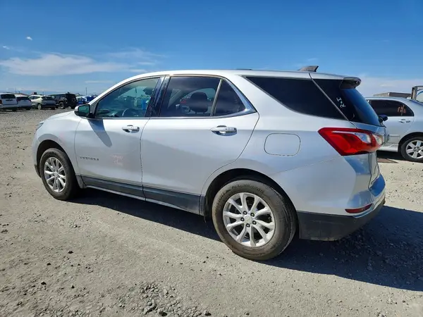 2GNAXSEV7J6273713 2018 CHEVROLET EQUINOX - Image 2