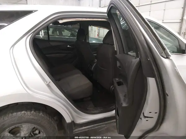 2GNAXSEV7J6274277 2018 CHEVROLET EQUINOX - Image 8