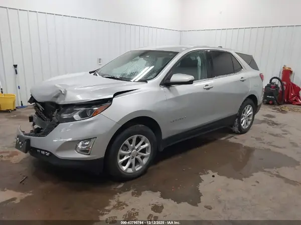 2GNAXSEV7J6283464 2018 CHEVROLET EQUINOX - Image 2