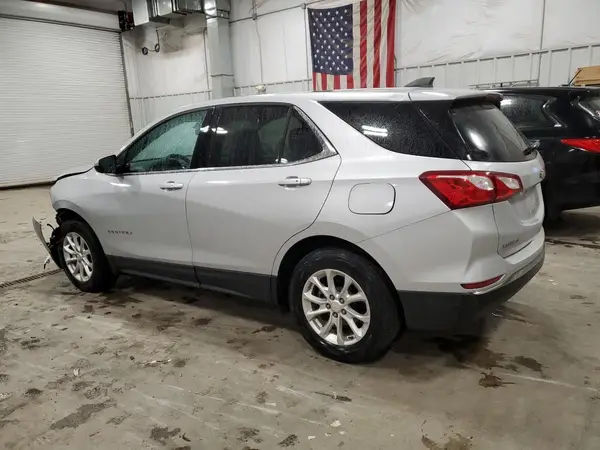 2GNAXSEV7J6285568 2018 CHEVROLET EQUINOX - Image 2
