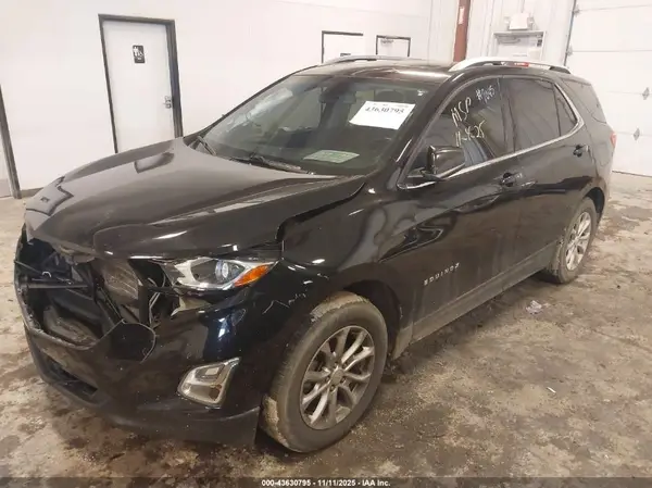 2GNAXSEV7J6319136 2018 CHEVROLET EQUINOX - Image 2