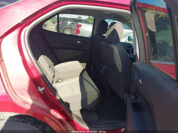 2GNAXSEV7J6331142 2018 CHEVROLET EQUINOX - Image 8