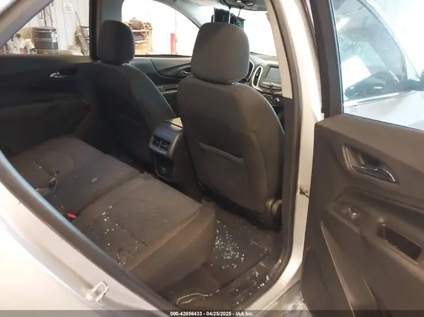 2GNAXSEV7J6349740 2018 CHEVROLET EQUINOX - Image 8